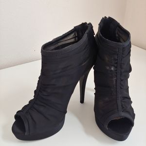 Chinese Laundry Black Platform heels.
